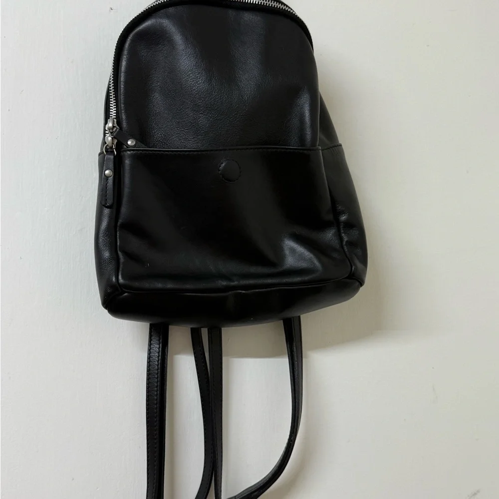 American Eagle Outfitters Black Leather Interior